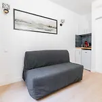 Studio Sacre Coeur Metro Anvers - Paris 9 -2P