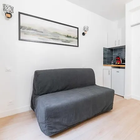 Apartment Sacre Coeur Metro Anvers - 9 -2p Paris