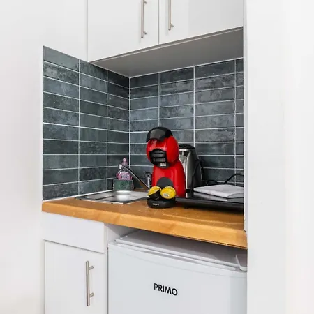 Sacre Coeur Metro Anvers - 9 -2p Apartment Paris
